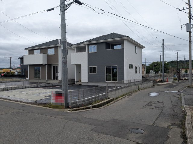 URBAN　STYLE甘楽町福島1期の前面道路含む現地写真