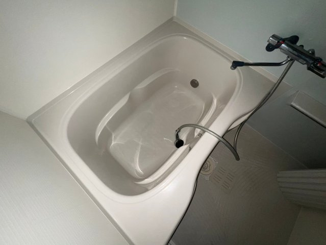 クレールメゾン向丘の浴室