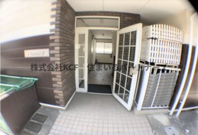 【エントランス】 | シャンタルII | ゆとりのあるエントランスです