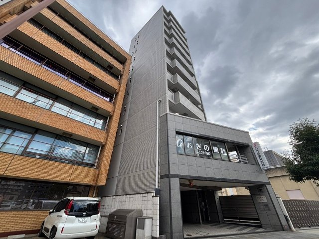 シャルマン新大阪の外観