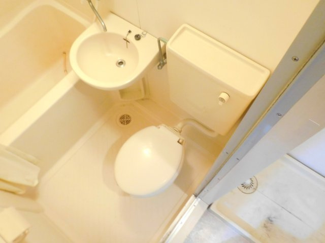 ハイツ五百住の洗面所