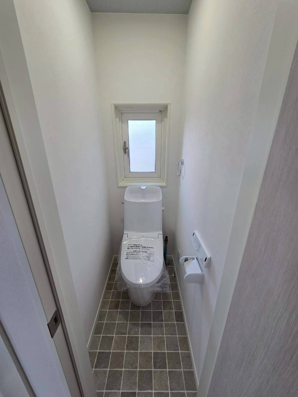 鳥取南3丁目　リフォーム済中古住宅のトイレ|1階6帖