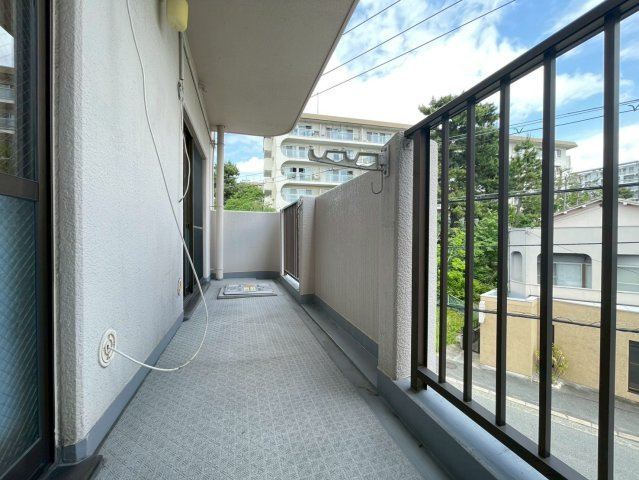 豊友マンション東豊中のバルコニー