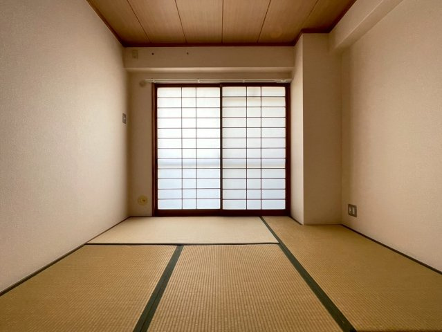 豊友マンション東豊中の和室
