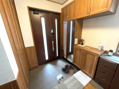 【玄関】 | 山形市大字片谷地　築浅中古戸建て