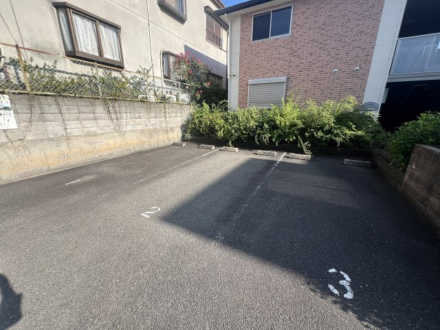 ケイズフレア　Ｎの駐車場