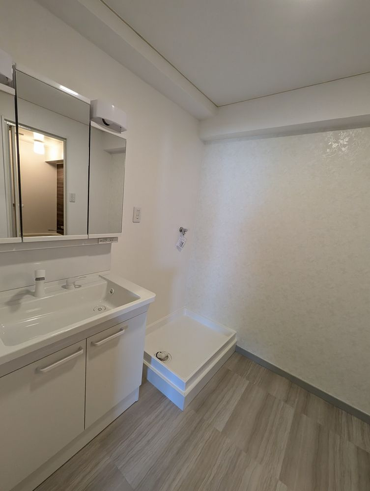 一光ハイツ尾頭橋の洗面所|洗面室