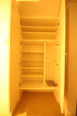 【収納】 | エスリード難波ステーションプラザ