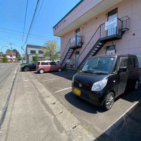 桜木ハイツ１号棟の駐車場