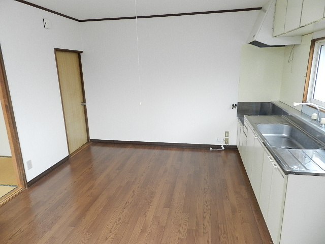 桜木ハイツ１号棟の居間・リビング