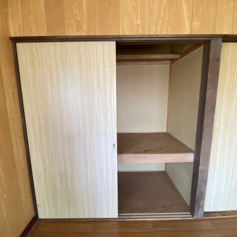 桜木ハイツ１号棟の収納