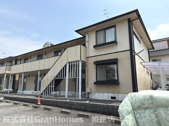 ロイヤルハイツⅠの外観
