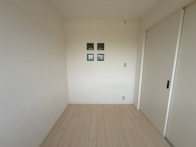 ロイヤルハイツⅠの寝室