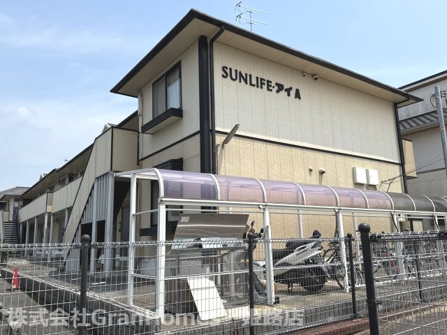 ロイヤルハイツⅠの外観