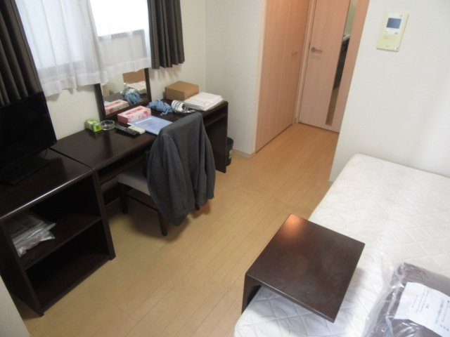 【寝室】スカイコート川崎西口 