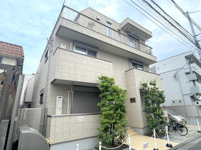 クレアージュ高円寺の外観|★入居後安心の24時間管理サポート★