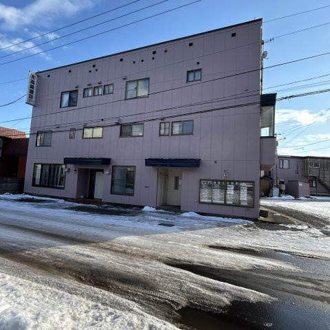 高崎ビルの外観|外観は落ち着いています