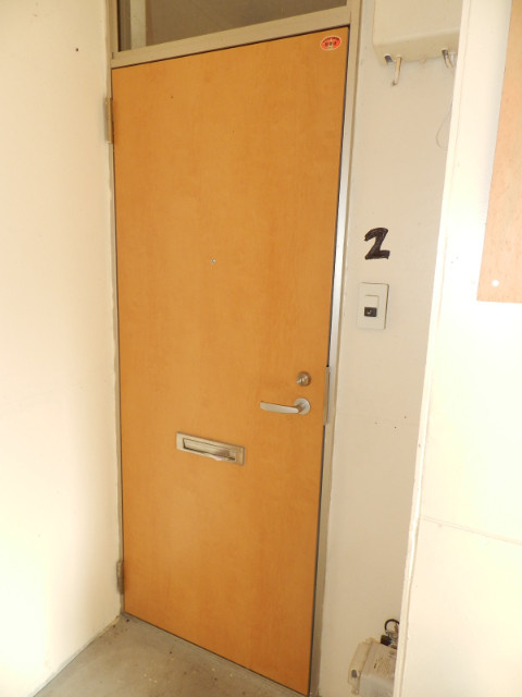 高崎ビルの玄関|落ち着いた玄関です