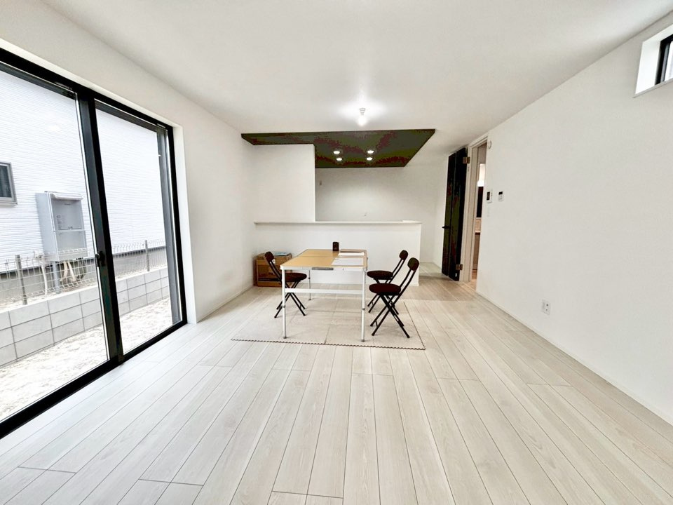 グラファーレ大府市吉川町2期　全2棟　新築戸建の居間・リビング