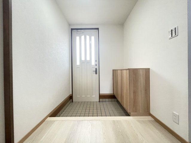 富士が丘６丁目　中古戸建の玄関