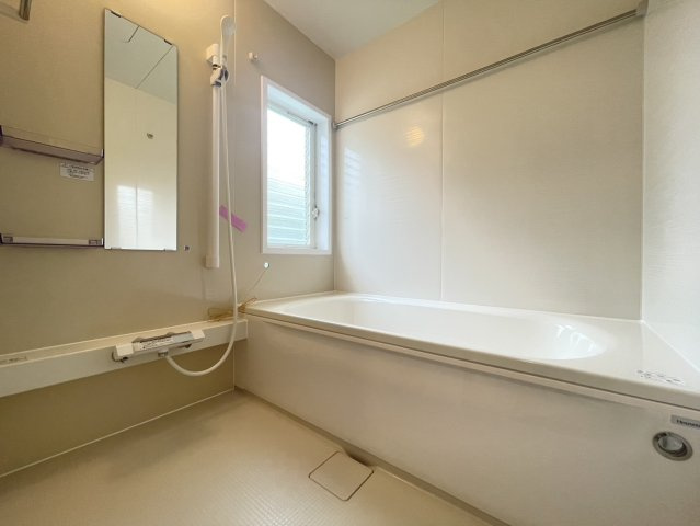 富士が丘６丁目　中古戸建の浴室