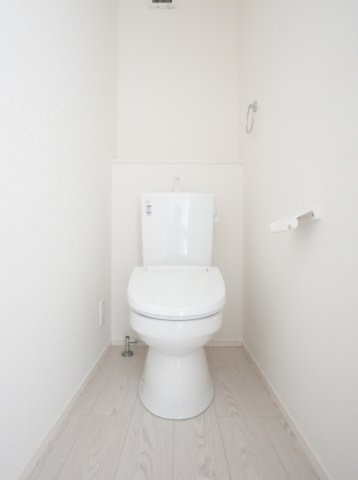 【トイレ】 | よかタウン南区八分字町5期　1号棟 | 2Fトイレ