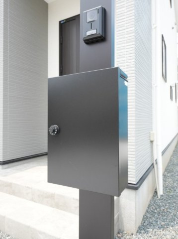 【設備】 | よかタウン南区八分字町5期　1号棟 | ポスト