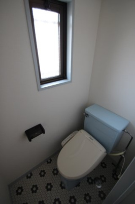 【トイレ】 | シーズ・レフィネ | ※同建物ほかのお部屋の写真です。