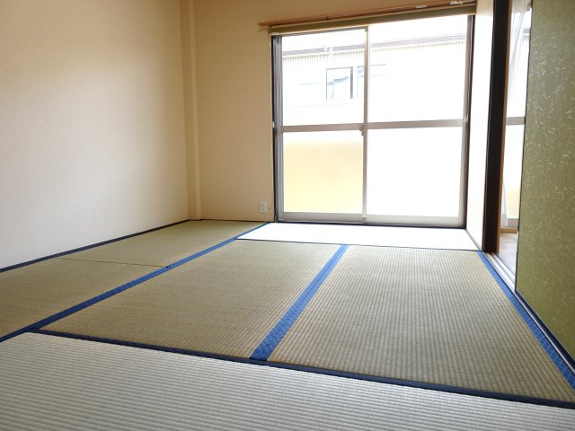 アベニューカサギ514の和室