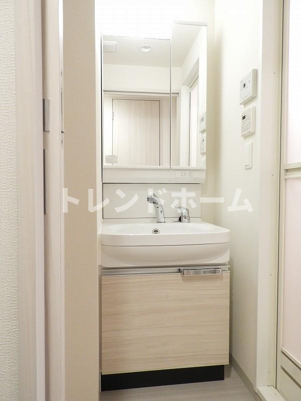 プレサンス扇町駅前の独立洗面台|選べる家電プランあり！！