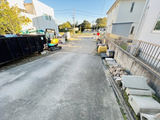 日進箕ノ手　貸倉庫の駐車場