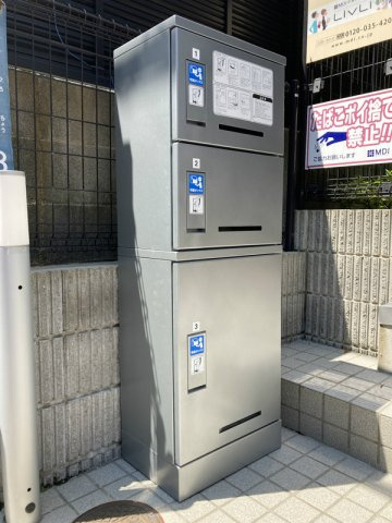 リブリ・末広のロビー