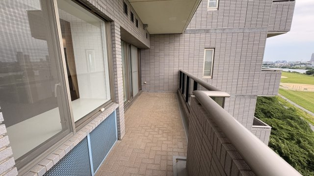 ★仲介手数料無料★パークハウス多摩川南弐番館（リフォーム済みになります）のバルコニー