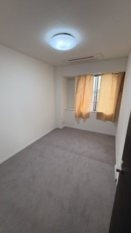 ★仲介手数料無料★パークハウス多摩川南弐番館（リフォーム済みになります）の居間・リビング