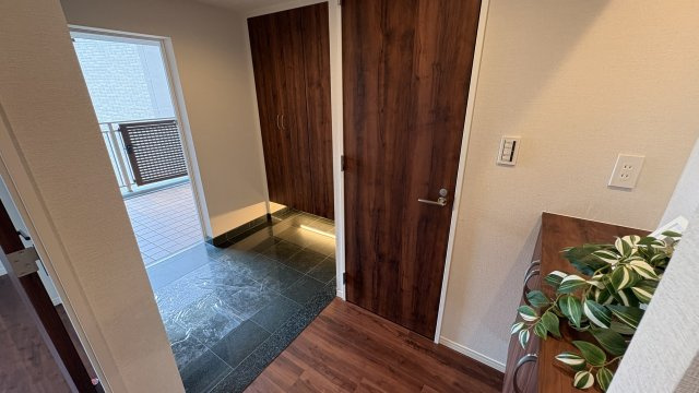 【玄関】 | ★仲介手数料無料★ブラウトリエ（総戸数428戸ビッグコミュニティ）