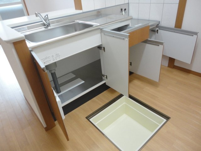 ウィズ・コートの収納|キッチン収納