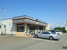 ハイネスＢの周辺|セブンイレブンまで640m