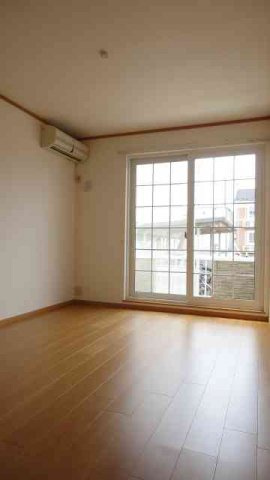 ハイネスＢの居間・リビング