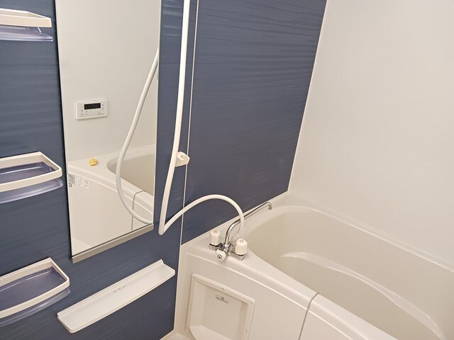 カーサ・フェリーチェの浴室|日々の疲れを癒すお風呂付です