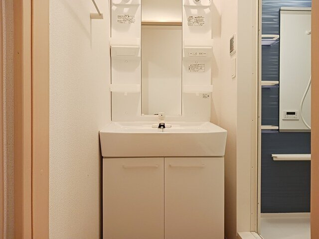 カーサ・フェリーチェの洗面所|コンパクトで使いやすい洗面所