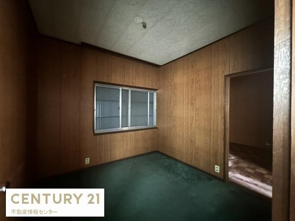 【寝室】 | 高見三丁目　中古戸建