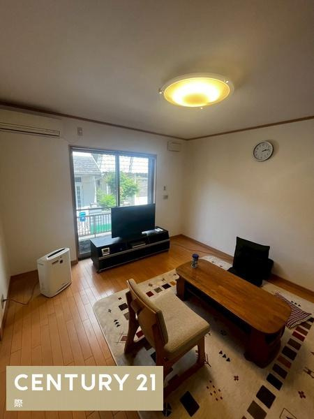 和歌山市園部　中古戸建の居間・リビング