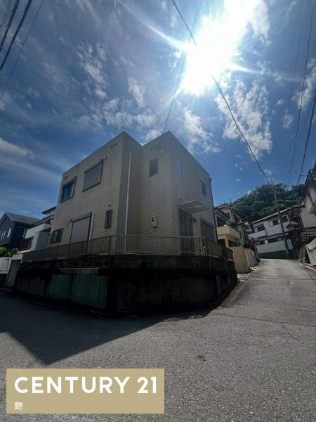 和歌山市園部　中古戸建の前面道路含む現地写真