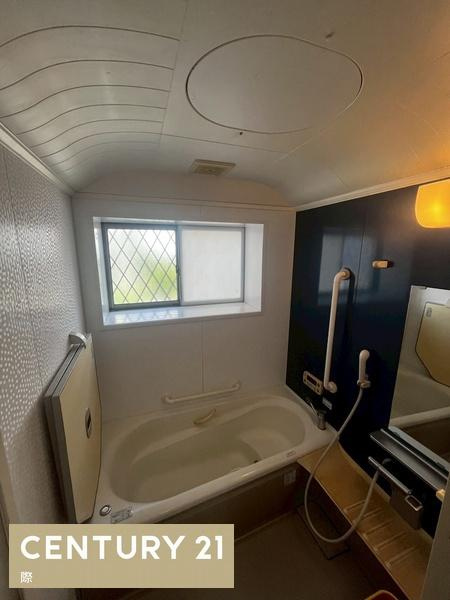 和歌山市園部　中古戸建の浴室