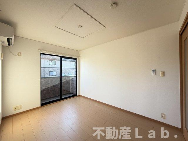 プロスパー・Ⅱの居間・リビング