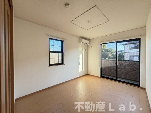 プロスパー・Ⅱの居間・リビング