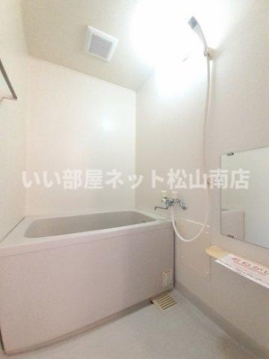 【浴室】 | アヴェニールＦ