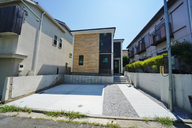 【横浜市保土ケ谷区月見台40-6新築戸建て】★仲介手数料無料★（桜台小学校・岩崎中学校）の外観
