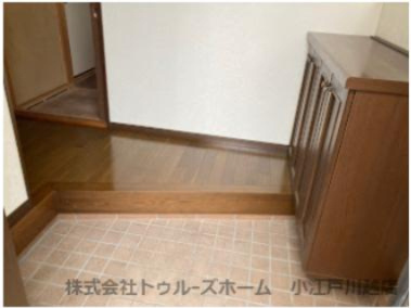 【玄関】 | 入間市鍵山二丁目　中古戸建