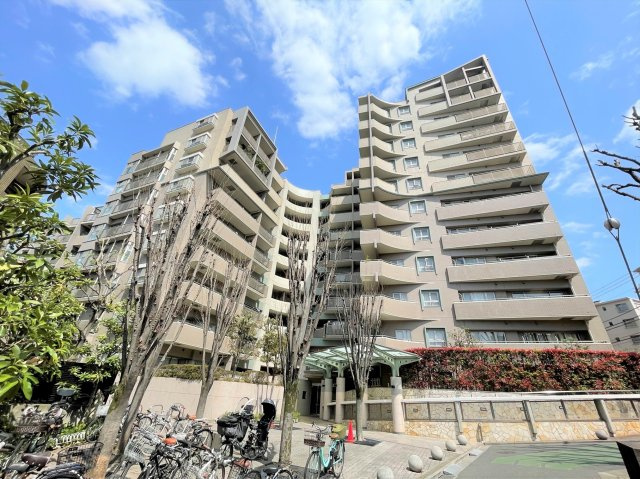 幡ヶ谷ハイムグランシスの外観